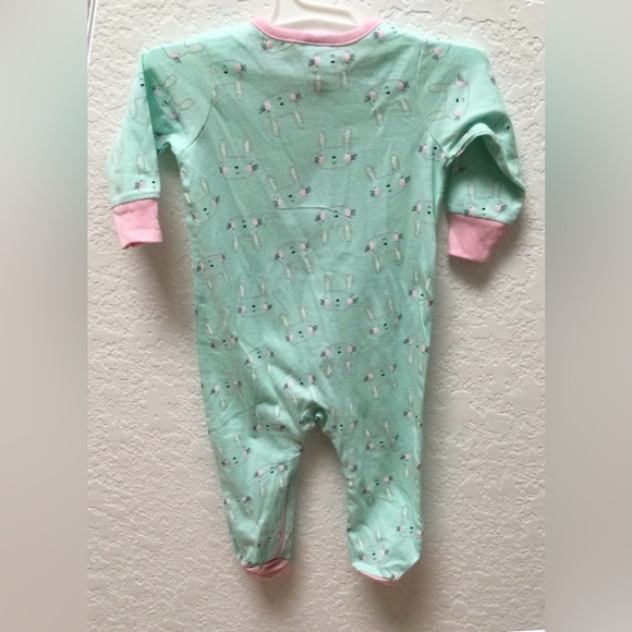 NWOT Gerber Bunny Pattern Long Sleeve Onesie - Picture 2 of 5